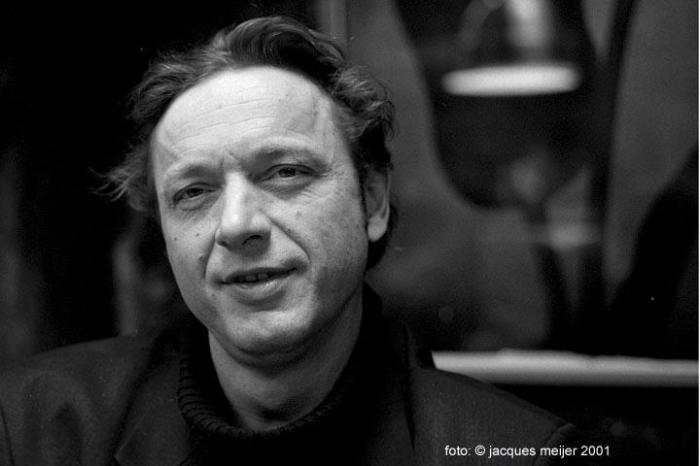 376031_568489219862756_1809334167_n