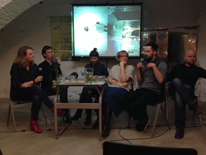 Openingsmiddag op de nieuwe locatie: leden van Sputnik Photos in debat onder leiding van journalist Eefje Blankevoort van Prospektor