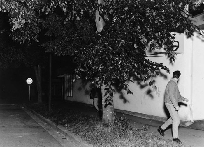 © Jeff Wall: Passerby, 1996