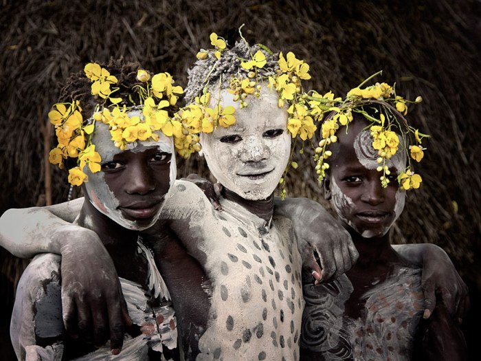 ©Jimmy Nelson, Before They Pass Away. Karo, Ethiopië.