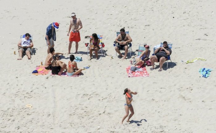 chris christie beach day